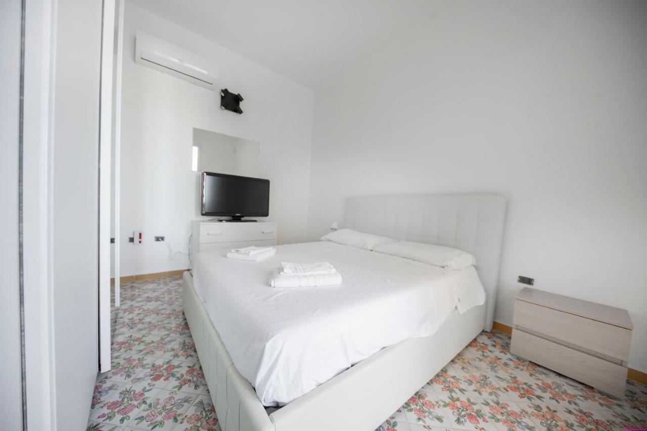 Appartamento 8 Pax In Villa Francesca Sicily Sul Mare Casteldaccia Exteriör bild