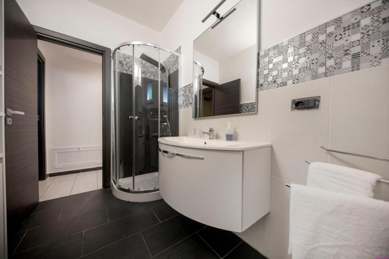 Appartamento 8 Pax In Villa Francesca Sicily Sul Mare Casteldaccia Exteriör bild