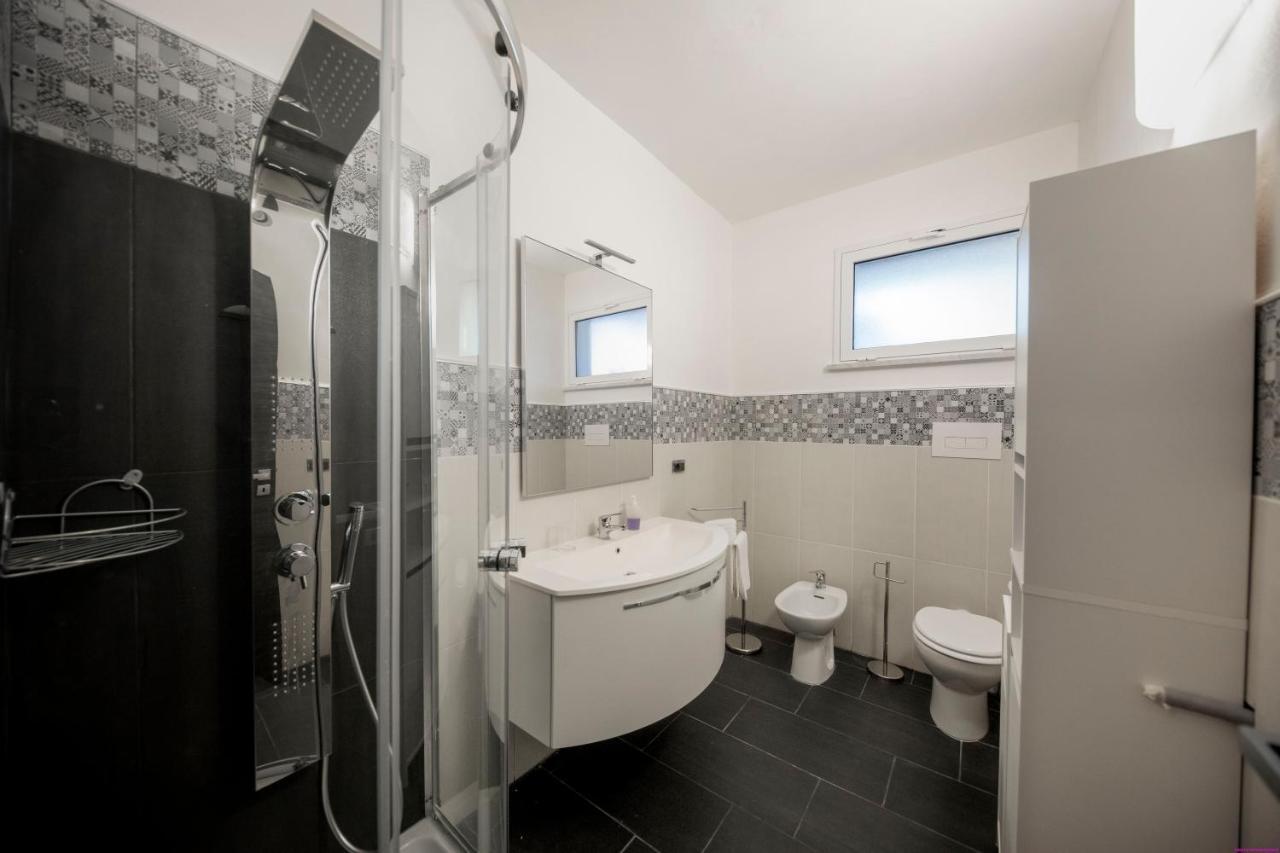Appartamento 8 Pax In Villa Francesca Sicily Sul Mare Casteldaccia Exteriör bild