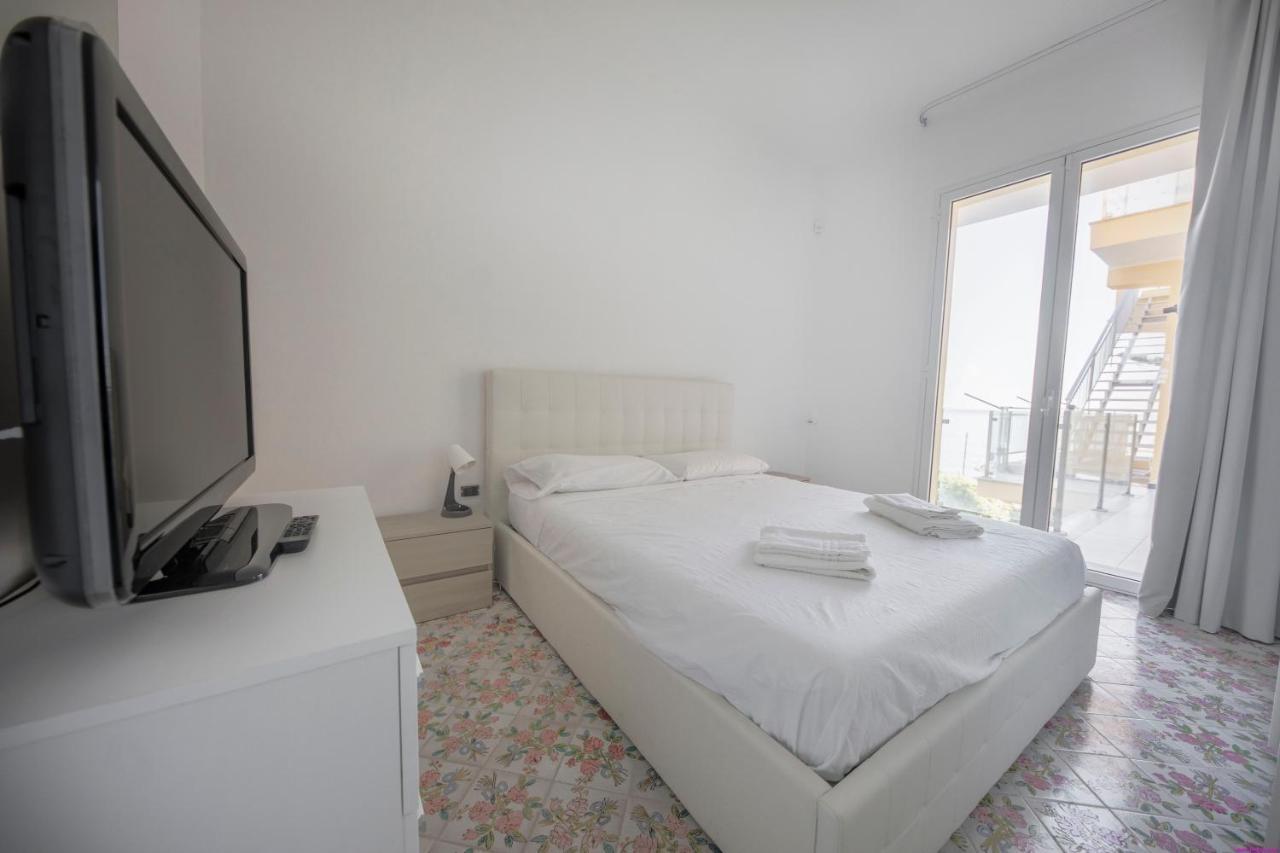 Appartamento 8 Pax In Villa Francesca Sicily Sul Mare Casteldaccia Exteriör bild